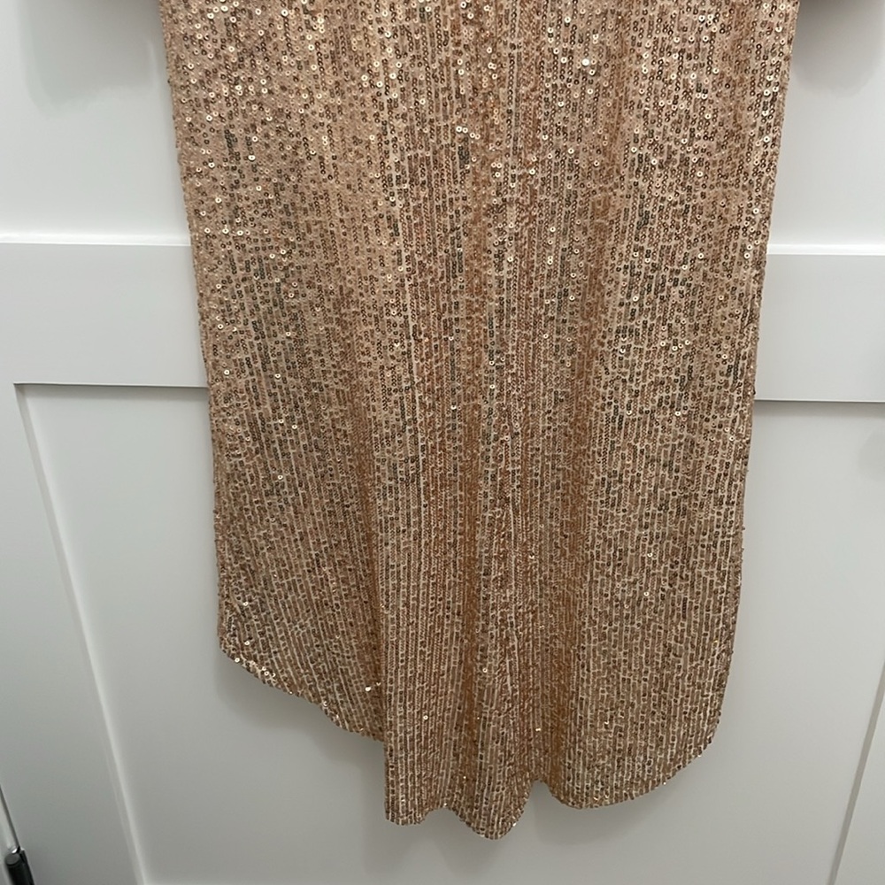 Mac Duggal Champagne Sequin High-Low Twist Front Gown - Picture 9 of 16